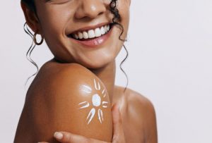 Top 5 Kem Chống Nắng "Chân Ái" 2026